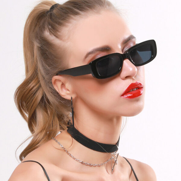 YJ005 Small Frame Sunglasses Fashionable - Image 3