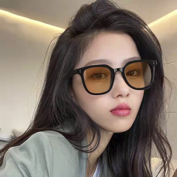 YJ009 UV Protection Sunglasses Classical Style for Men - Image 3