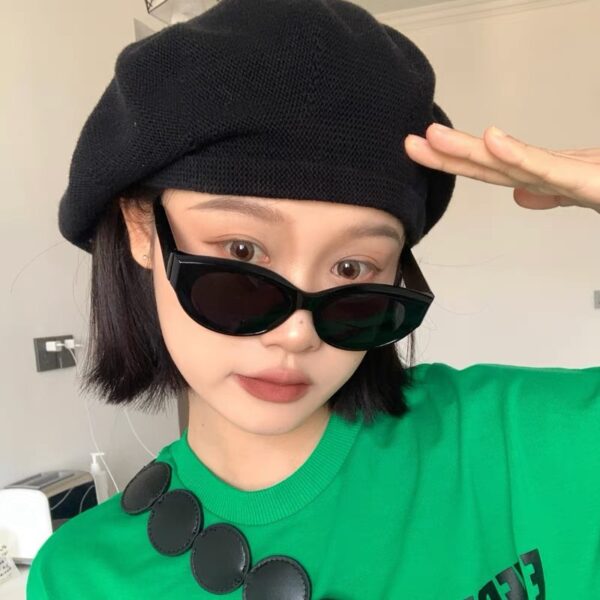 YJ024 Sunglasses Cat-eye Frame Fashionable Leg Style - Image 3