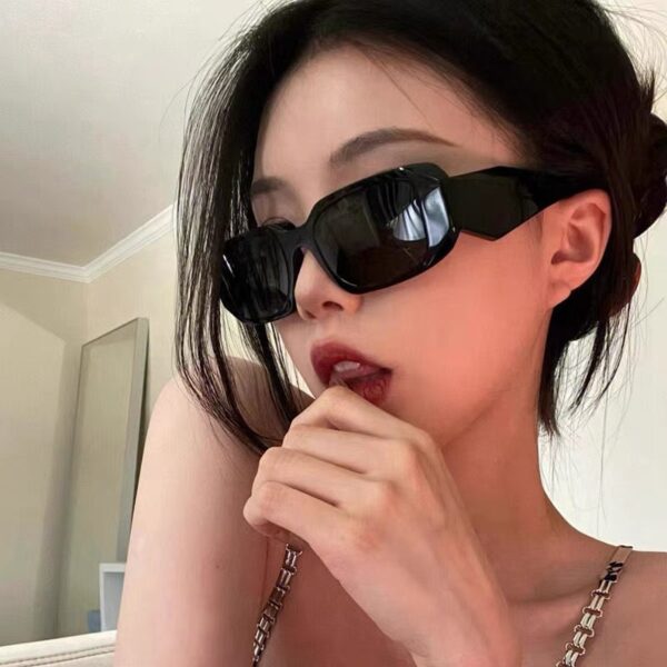 YJ070 Sunglasses Popular Personality Irregular Leg Unisex