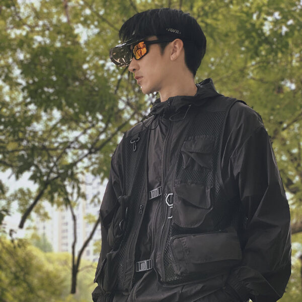 YJ015 Sports Sunglasses Polarized Lens - Image 4