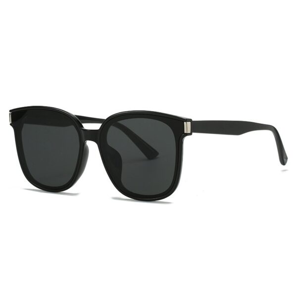 YJ019 Simple Sunglasses New High-end and Stylish UV400